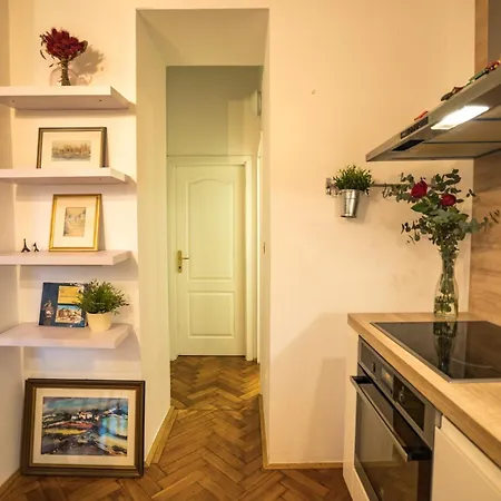 Apartman Iris Zagreb Exterior photo