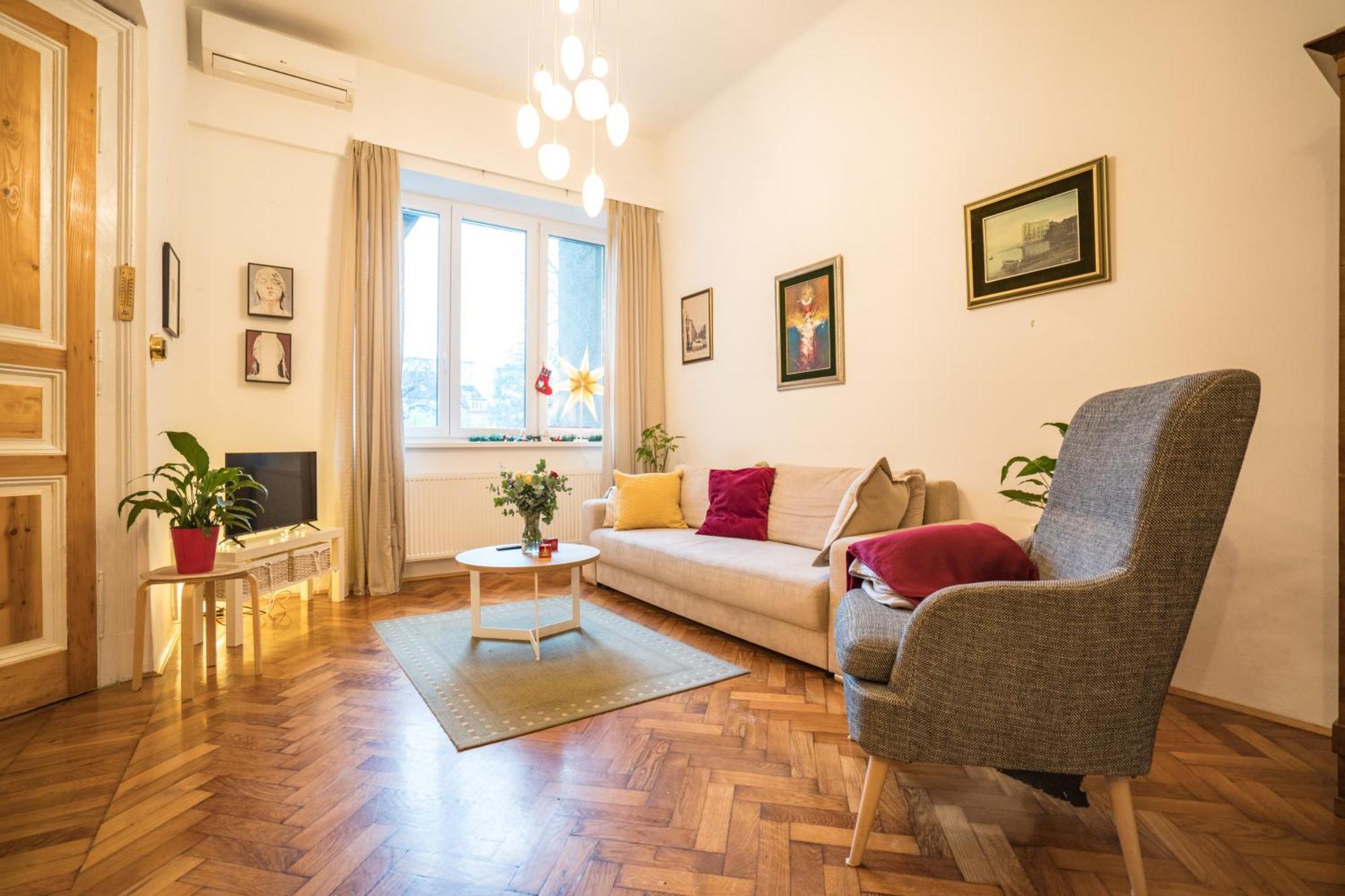 Apartment Iris Zagreb